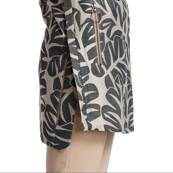Akris Punto Tropical Leaf Jacquard Hidden Zip Coat - Picture 5 of 11